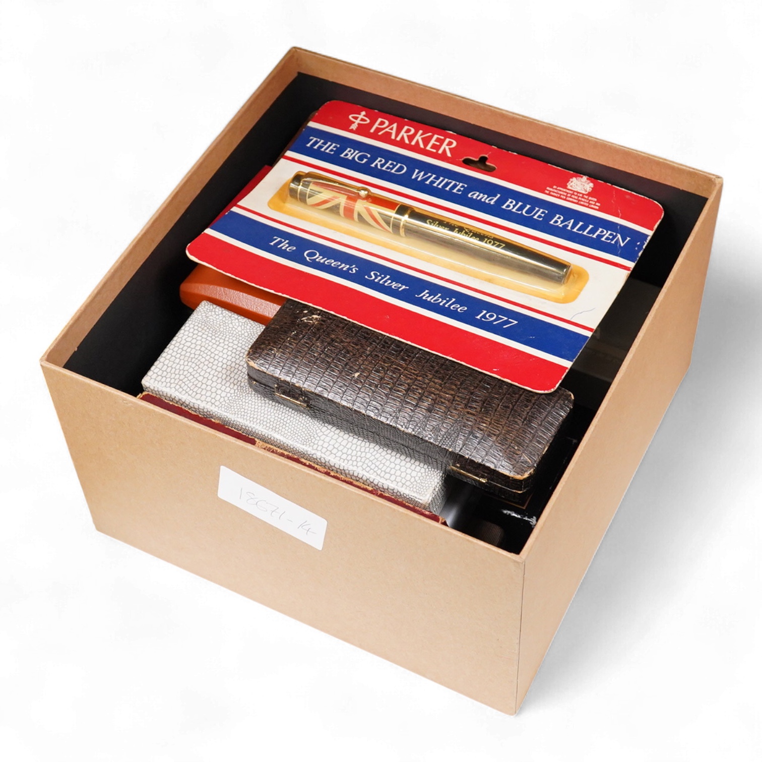 A quantity of boxed fountain pens and ballpens